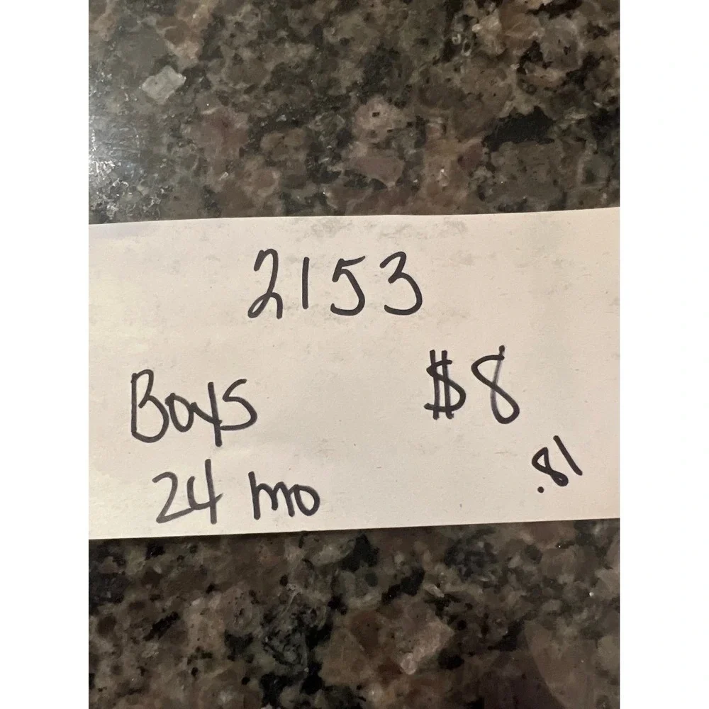 Boys 24 month clothes (2153)‎